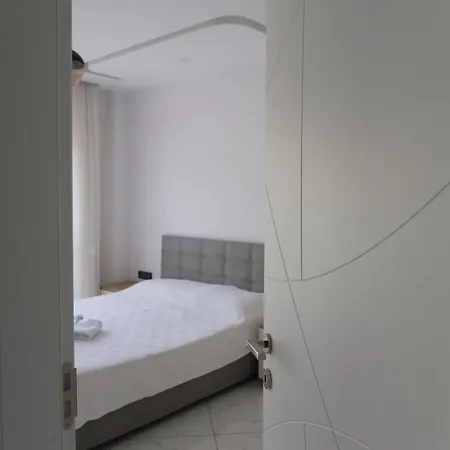 Apartment Maya *